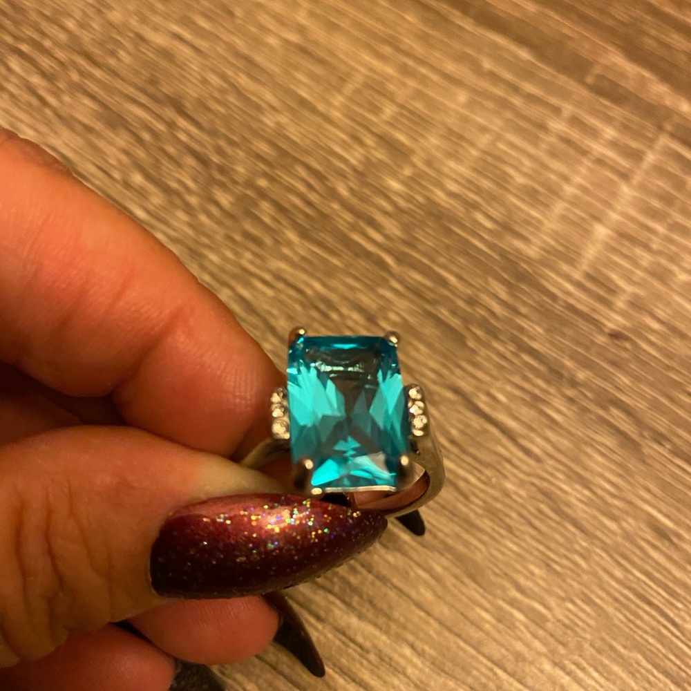 Beautiful sterling ring